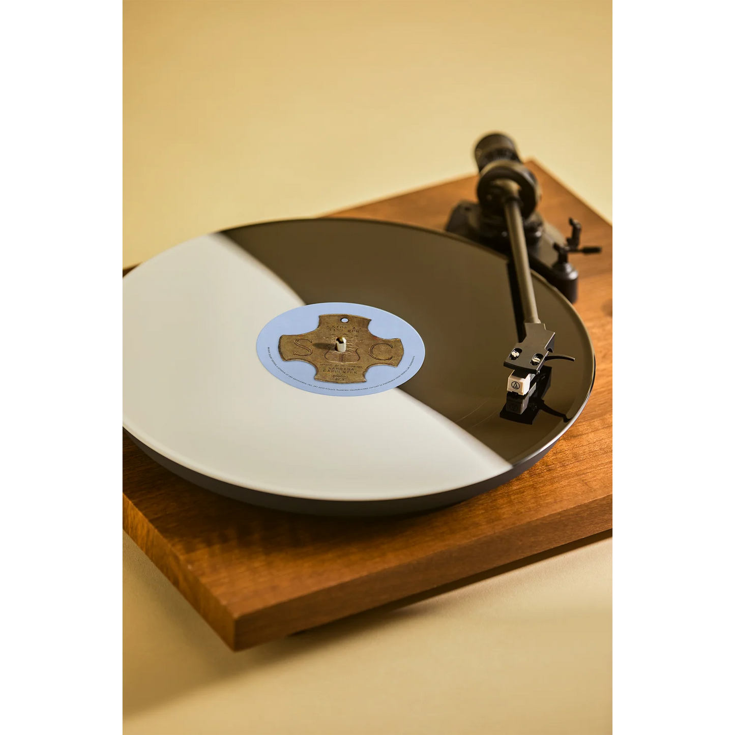 SABRINA CARPENTER - Man's best friend VINILO Alt Cover