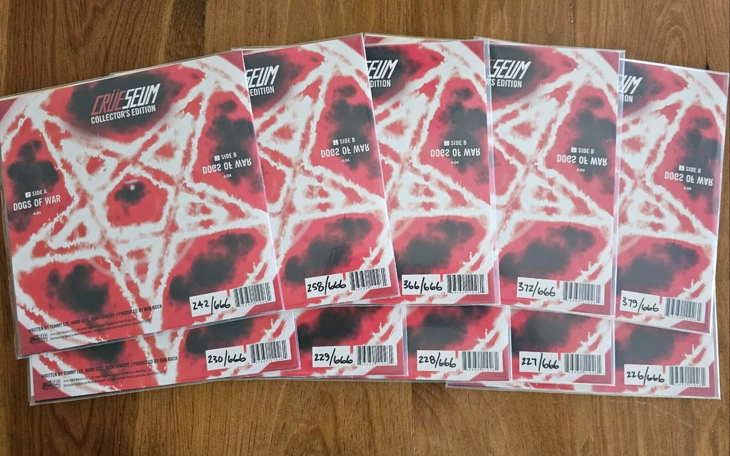 MÖTLEY CRÜE - Dogs of war VINILO Limitado Collector's Edition