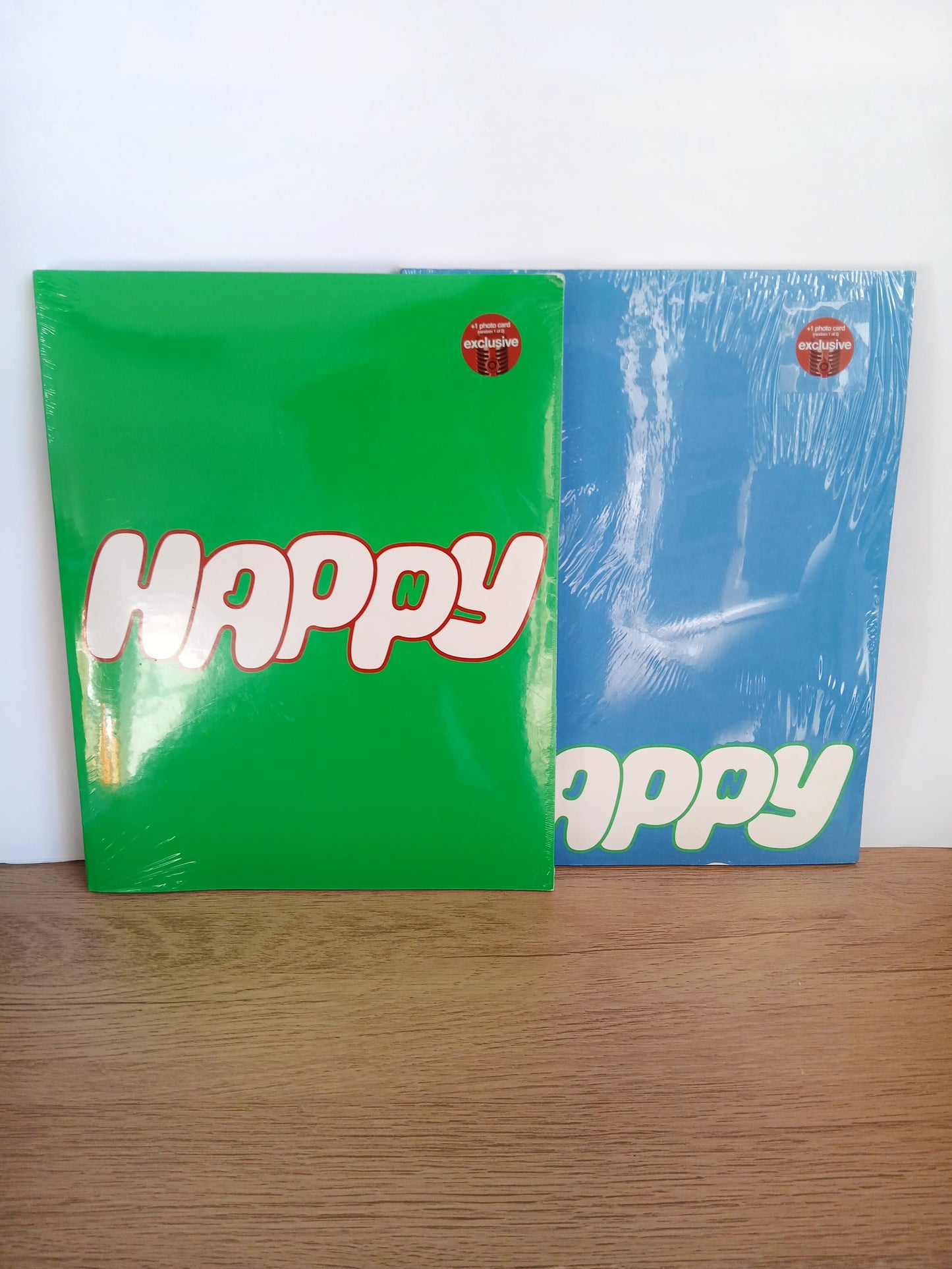 JIN (BTS) - Happy (Target Exclusive) ver fotos