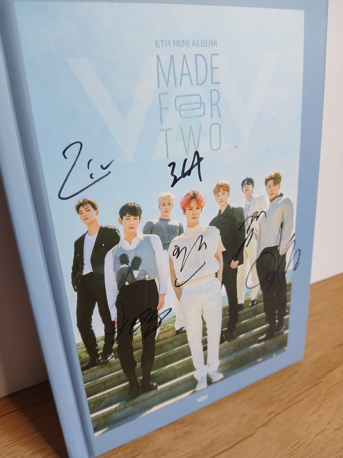 VAV - Made For Two (ver fotos) AUTOGRAFIADO