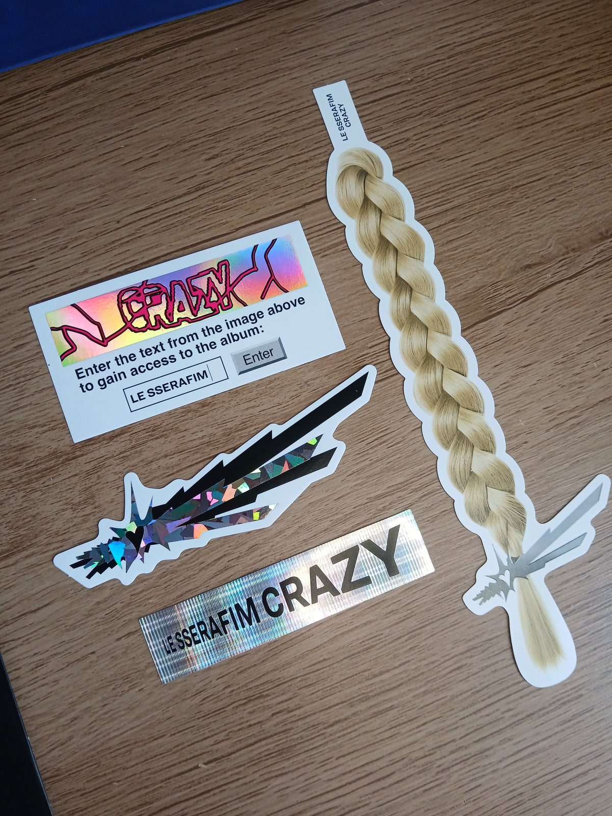 LE SSERAFIM - CRAZY (4th Mini Album) VOL.2 ver fotos