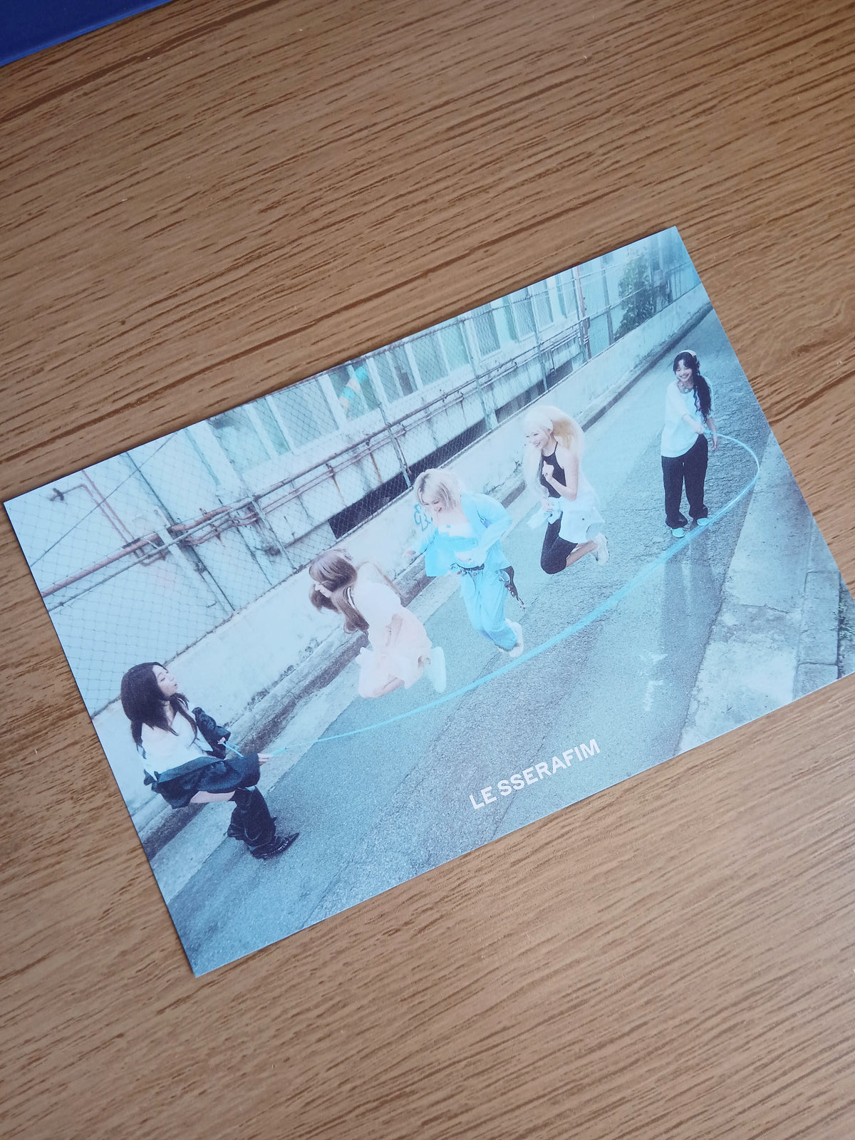 LE SSERAFIM - CRAZY (4th Mini Album) VOL.2 ver fotos