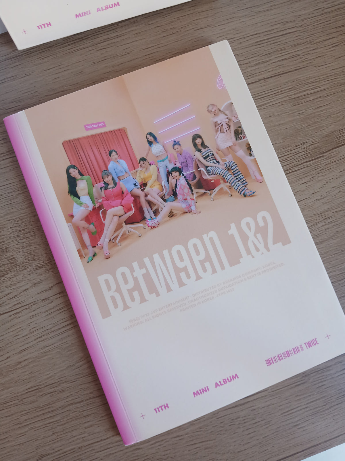 TWICE - BETWEEN 1&2 (11th Mini Album) ARCHIVE