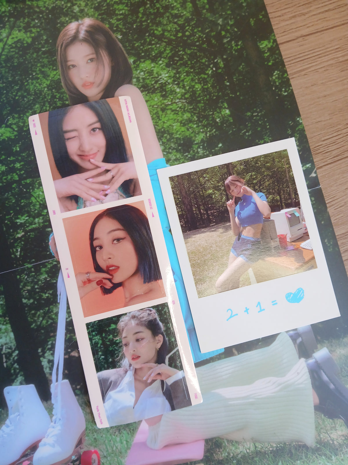 TWICE - BETWEEN 1&2 (11th Mini Album) ARCHIVE