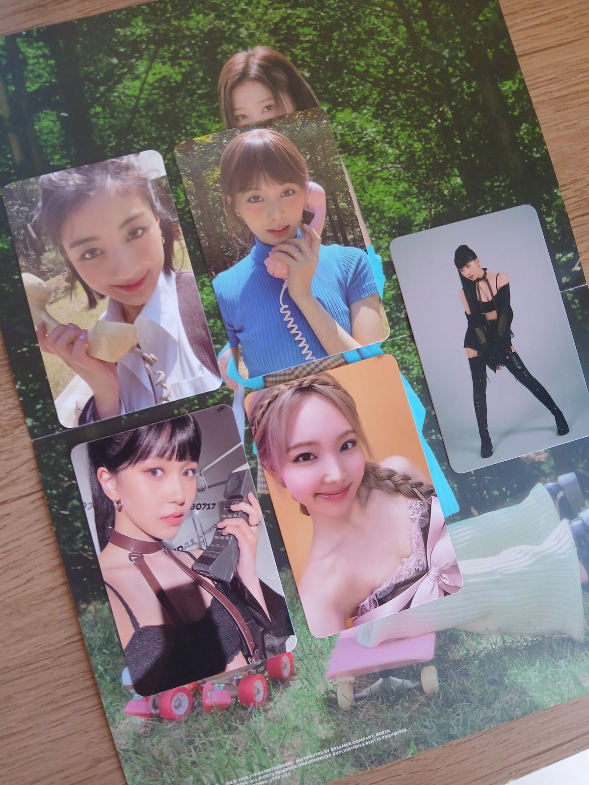 TWICE - BETWEEN 1&2 (11th Mini Album) ARCHIVE