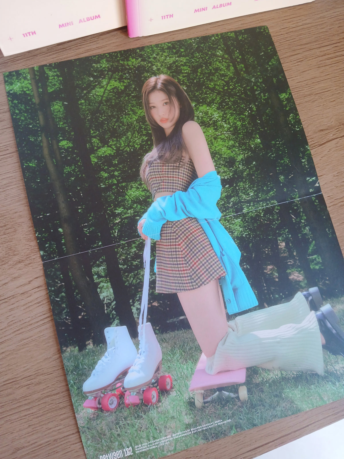 TWICE - BETWEEN 1&2 (11th Mini Album) ARCHIVE