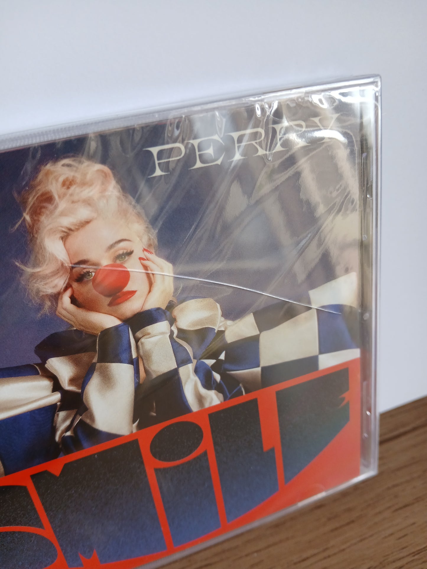 KATY PERRY - Smile CD (Target exclusive) ver fotos