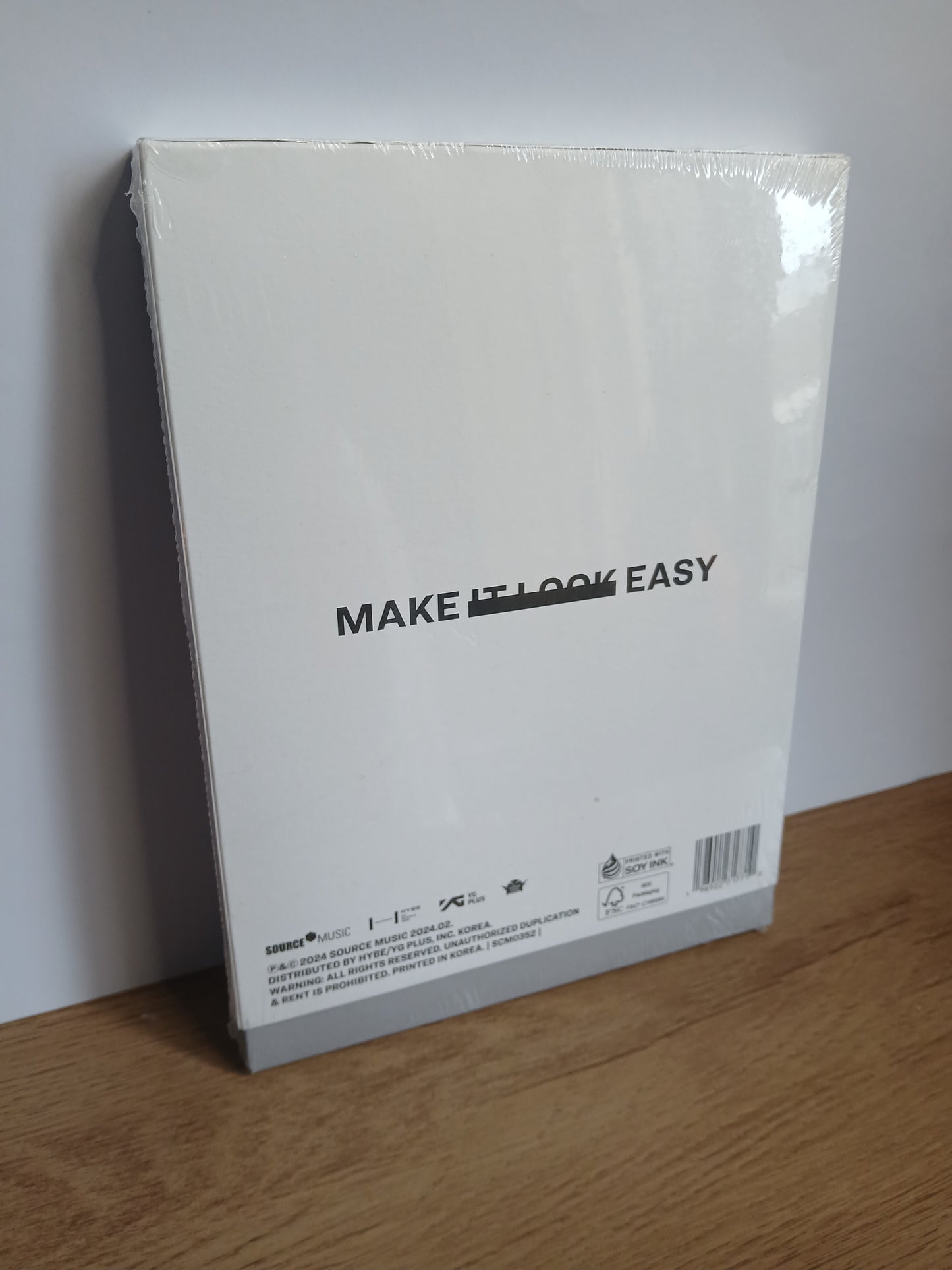 LE SSERAFIM - EASY (3rd Mini Album) VOL.3 Target Exclusive