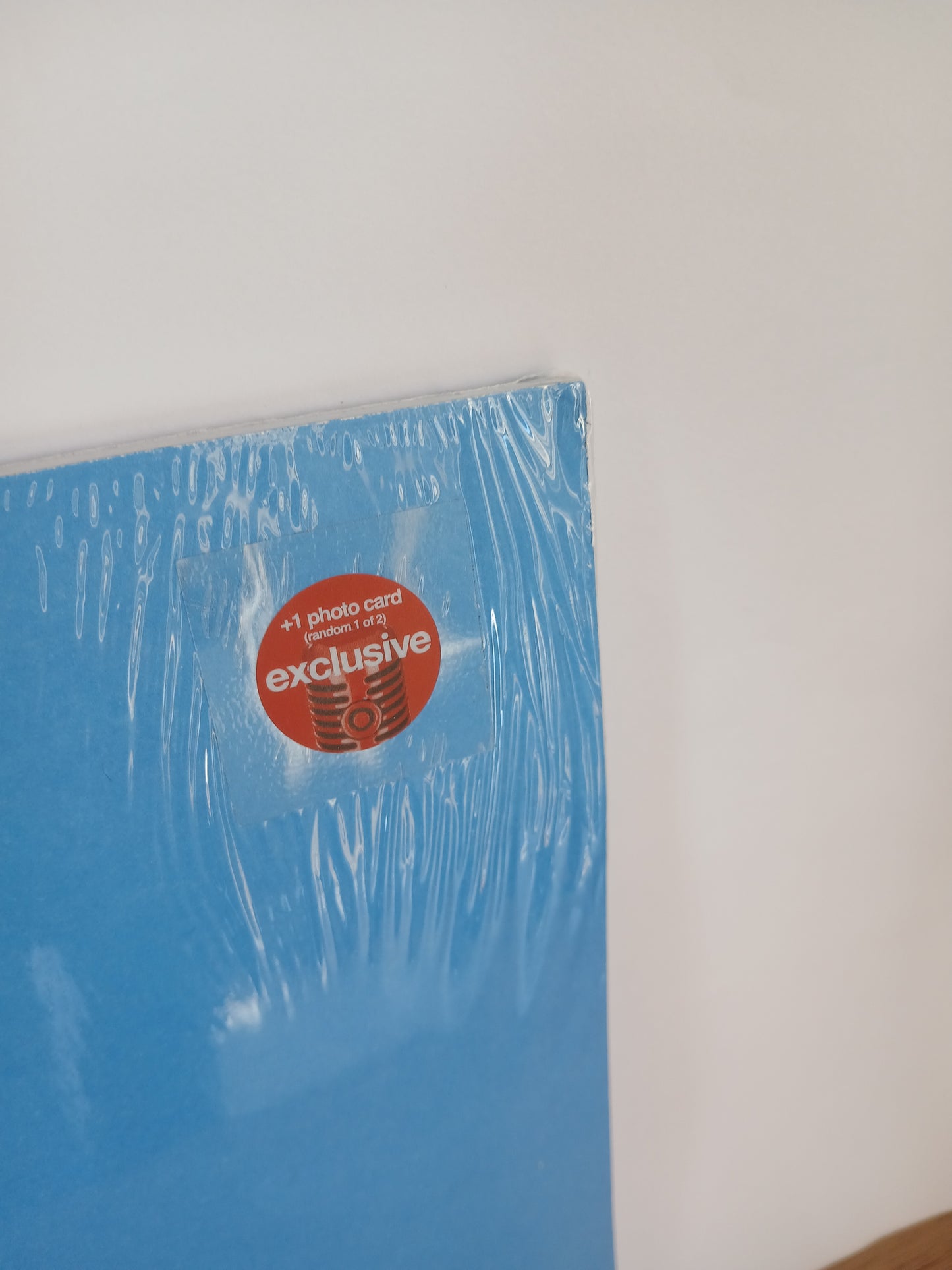 JIN (BTS) - Happy (Target Exclusive) ver fotos