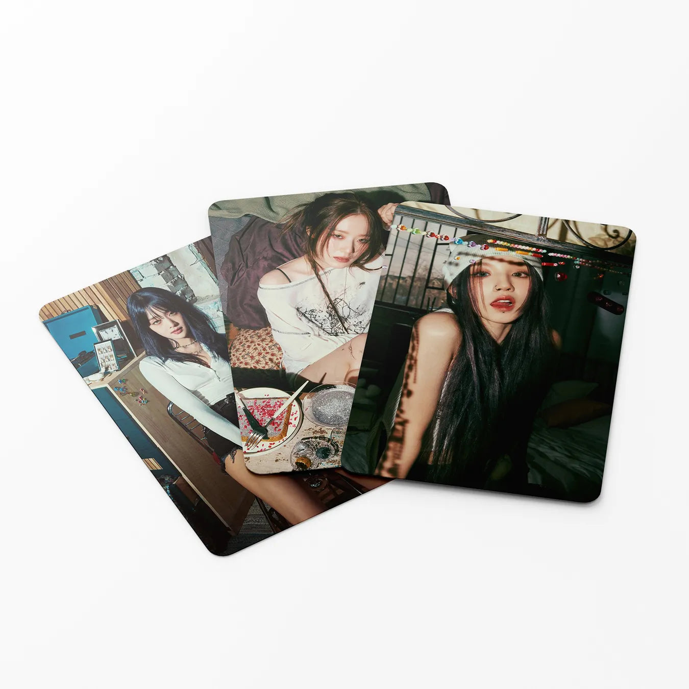 I-DLE - LOMO CARDS I Feel