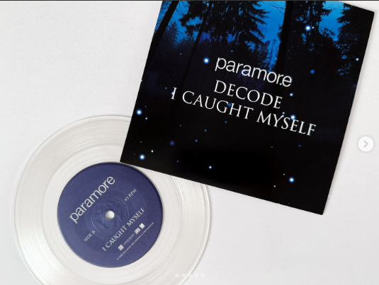 PARAMORE - Decode / I caught myself VINILO Urban Outfitters Exclusive