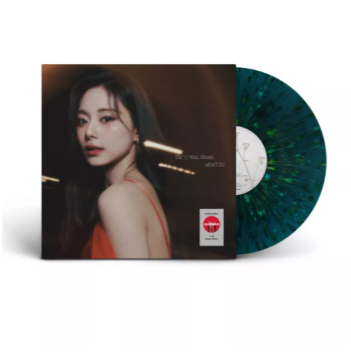 TZUYU (TWICE) - abouTZU VINILO Galaxy green (Target exclusive)