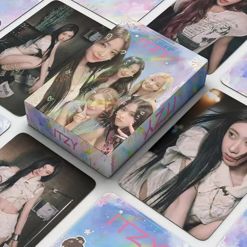 ITZY - LOMO CARDS Itzy