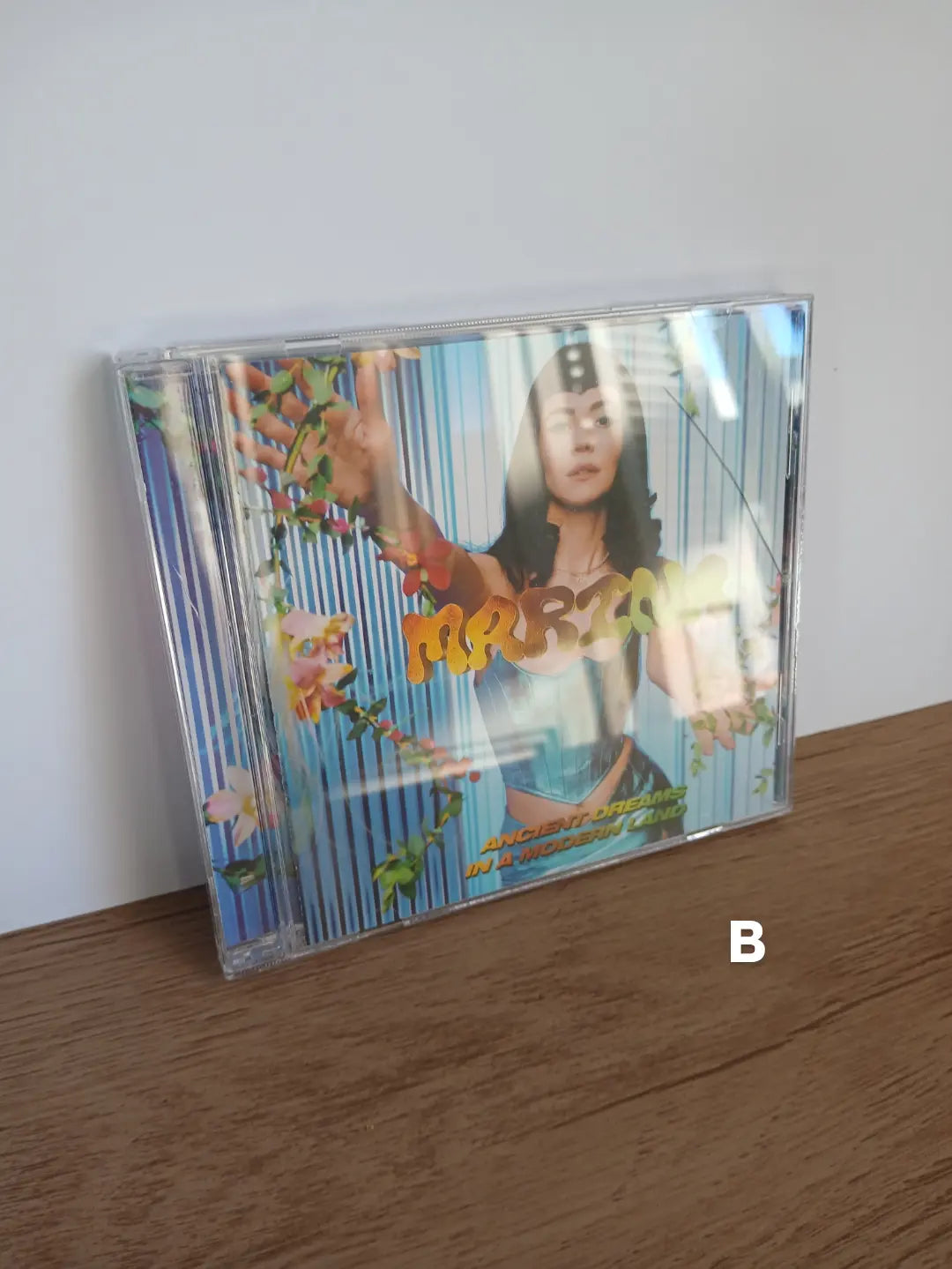 MARINA - Ancient Dreams In A Modern Land CD (ver fotos)