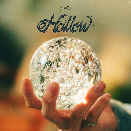 STRAY KIDS - Hollow JAPAN (3rd mini album)