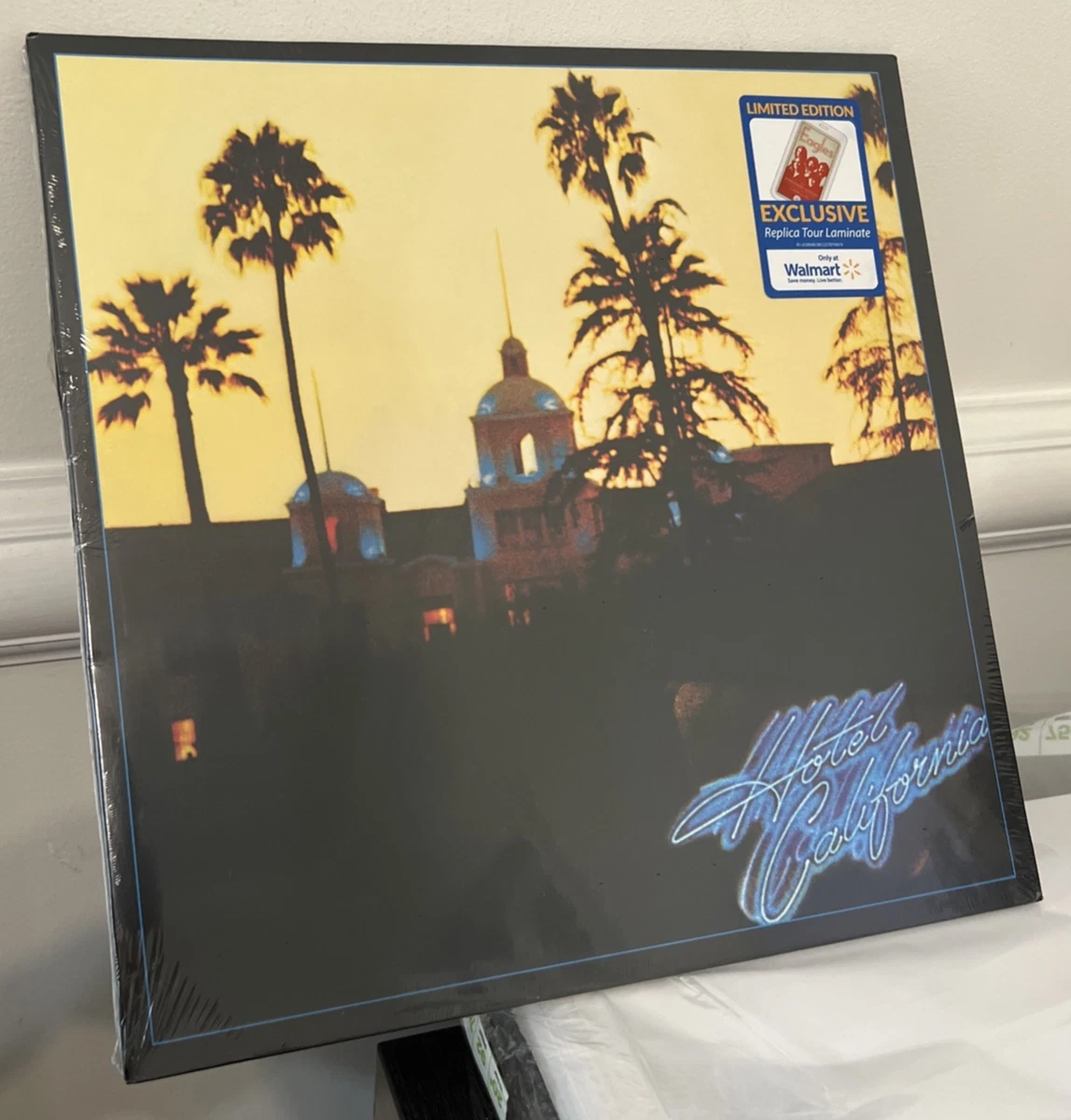 EAGLES - Hotel California VINILO (Walmart Exclusive)