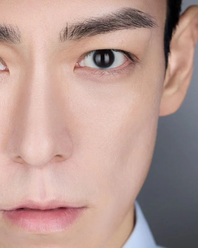 T.O.P - TOP SPOT - ANOTHER DIMENSION (1st Album) PHOTOBOOK