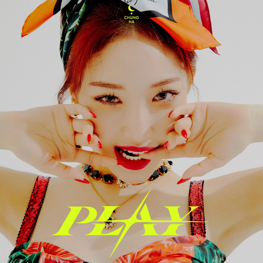 CHUNGHA - PLAY Maxi Single (Single Album)