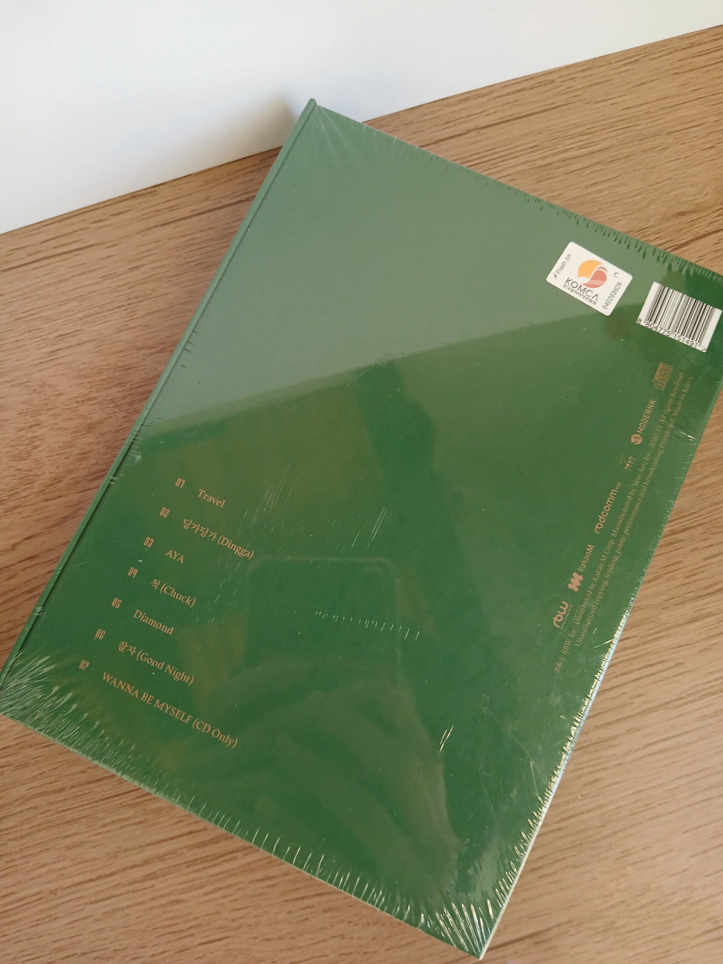 MAMAMOO - Travel (10th mini album) LIGHT GREEN