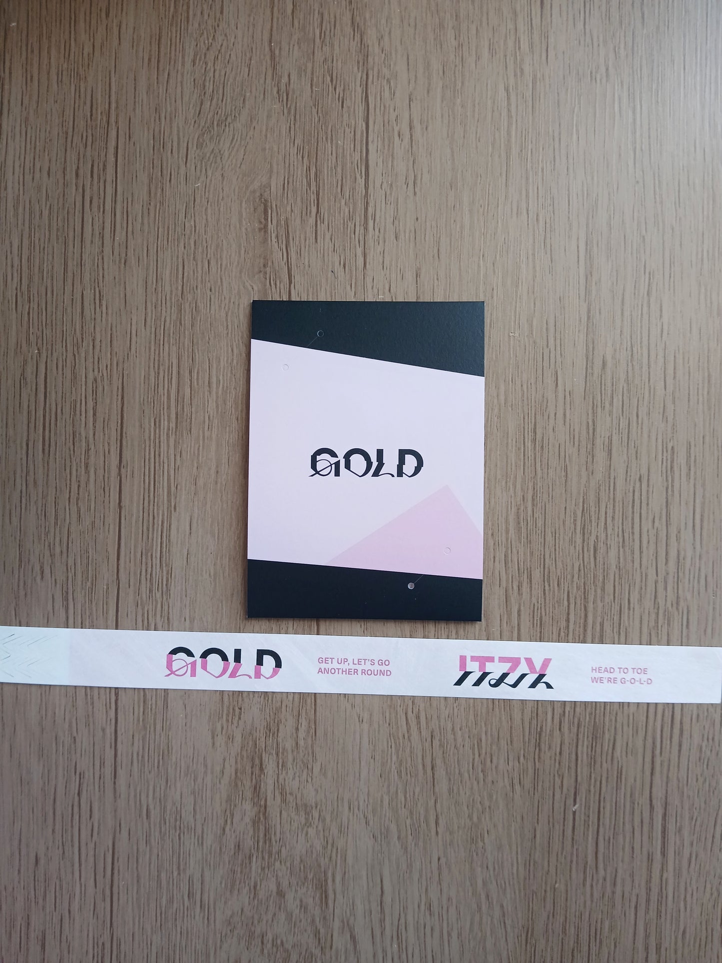 ITZY - GOLD Versión DEEP GOLD (ver fotos)