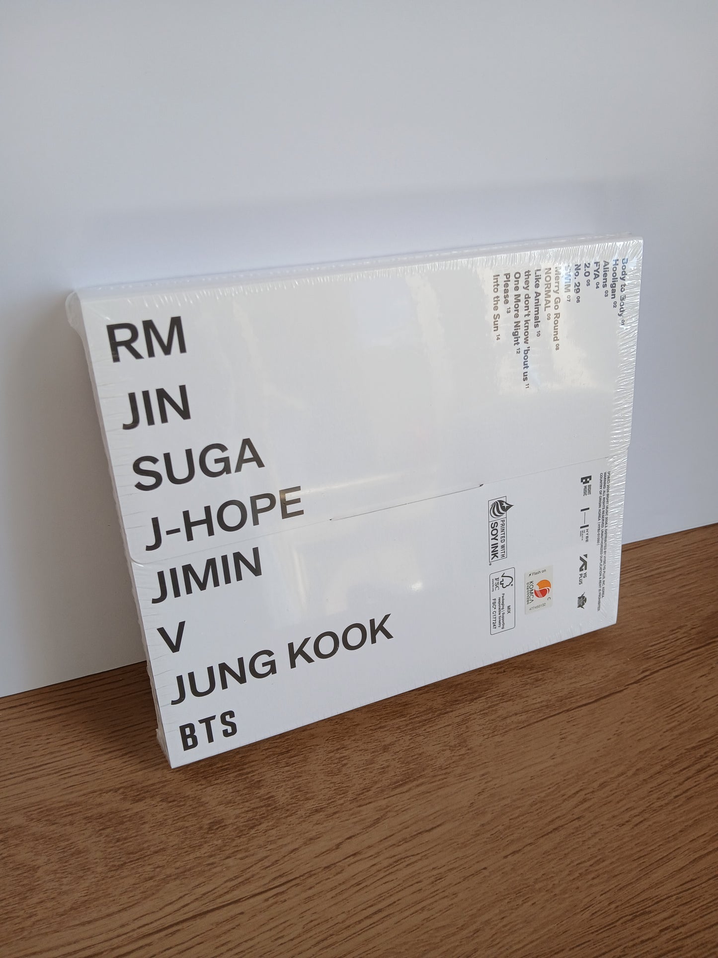 BTS - ARIRANG (5th Album) ROOTED IN KOREA