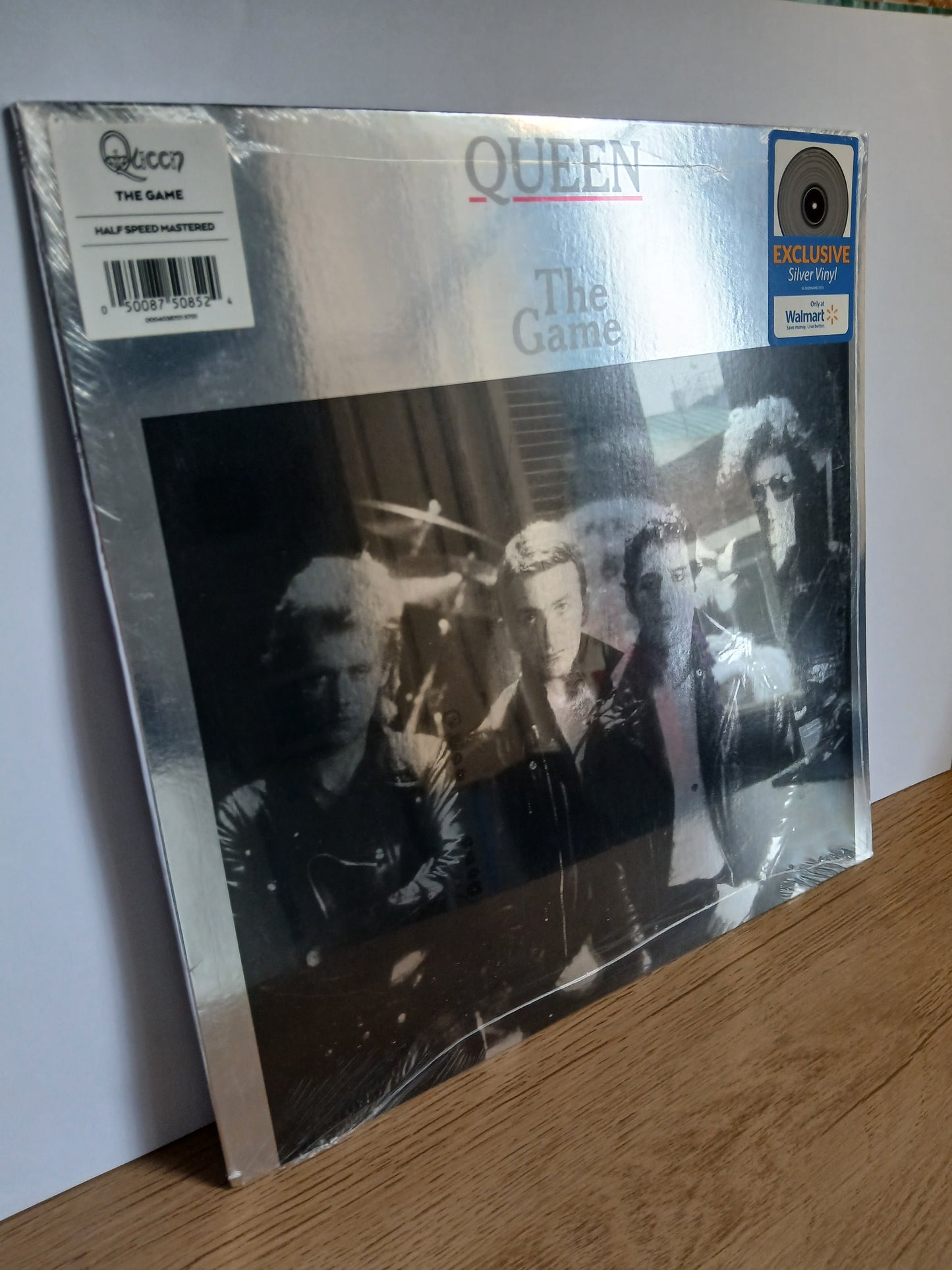 QUEEN - The game VINILO Walmart Exclusive
