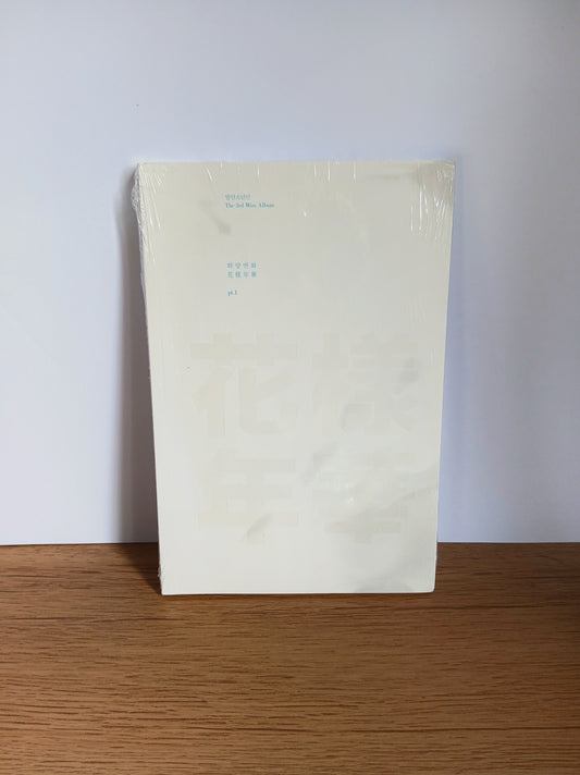 BTS - In the mood for love pt1 (3rd mini album) WHITE