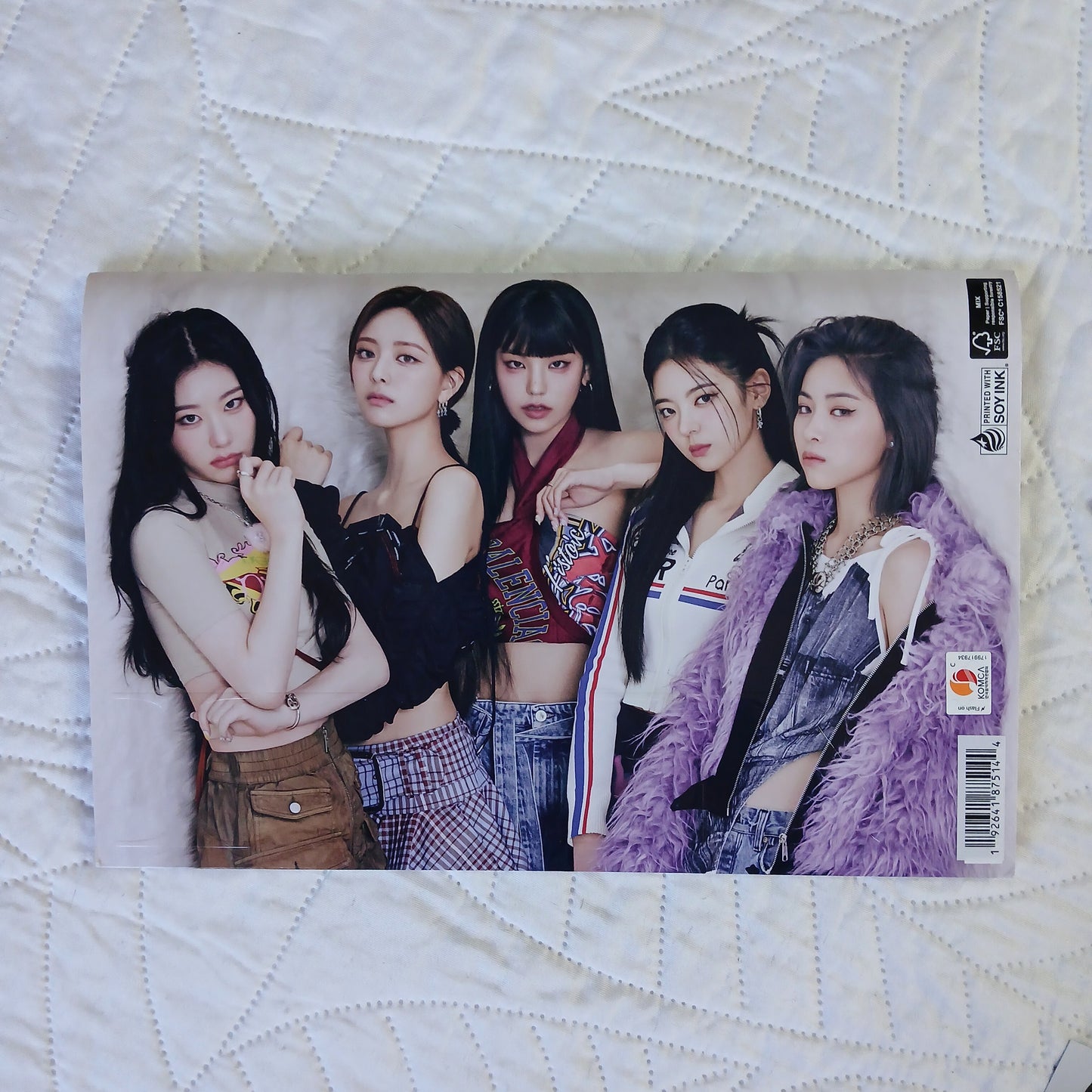 ITZY - CHESHIRE