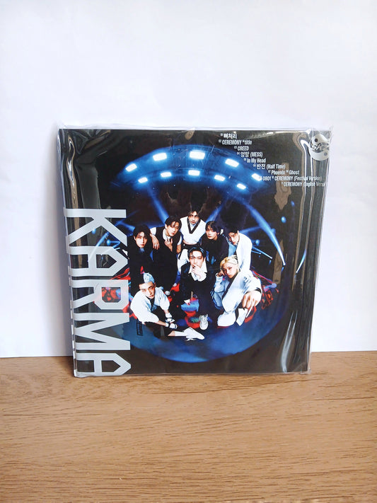 STRAY KIDS - KARMA (4th Album) LIMITED KARMA ver fotos