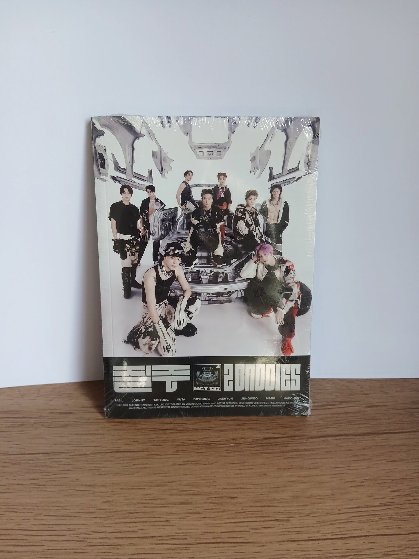NCT 127 - 질주 (2 BADDIES) (4th Album) FASTER ver fotos