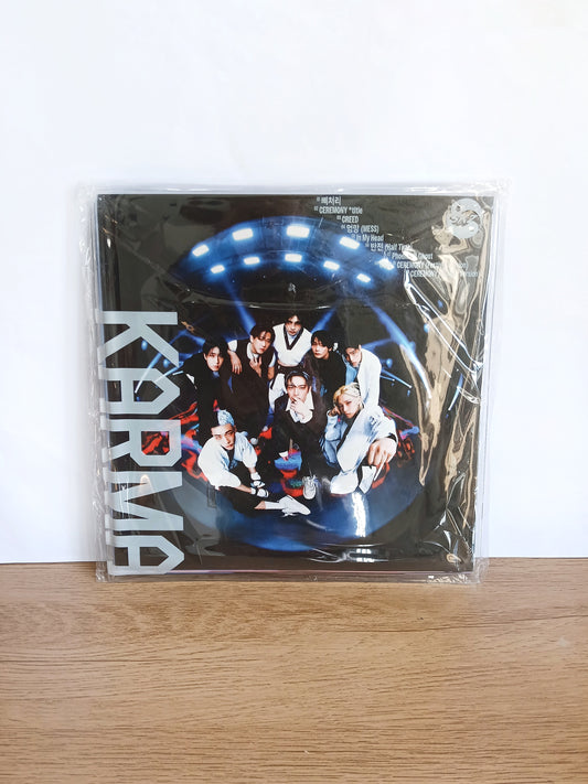 STRAY KIDS - KARMA (4th Album) LIMITED KARMA