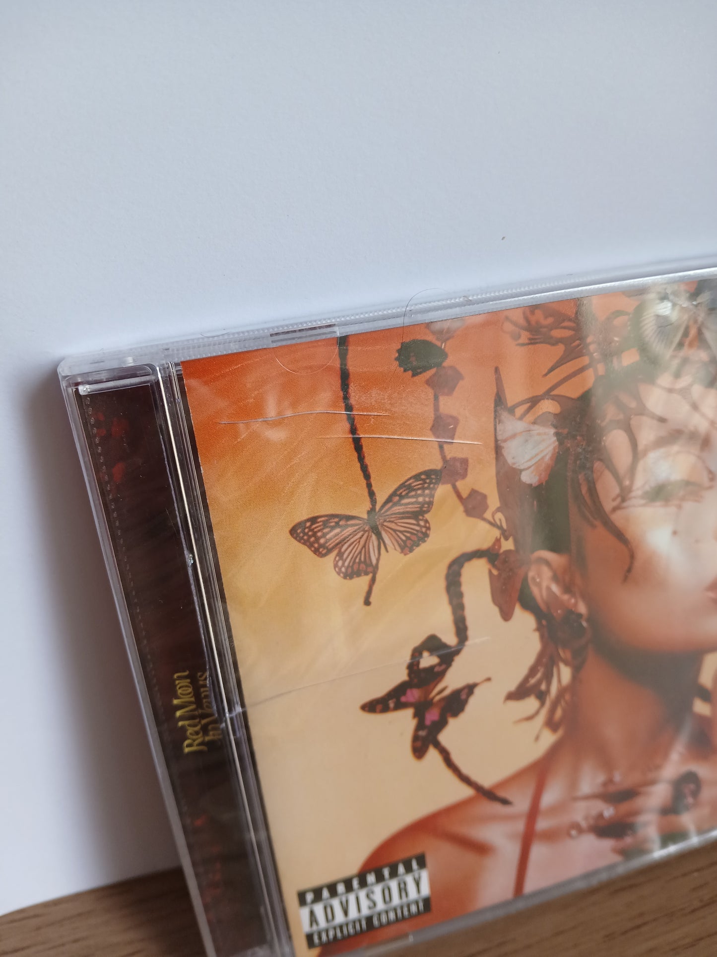 KALI UCHIS - Red Moon In Venus CD ver fotos