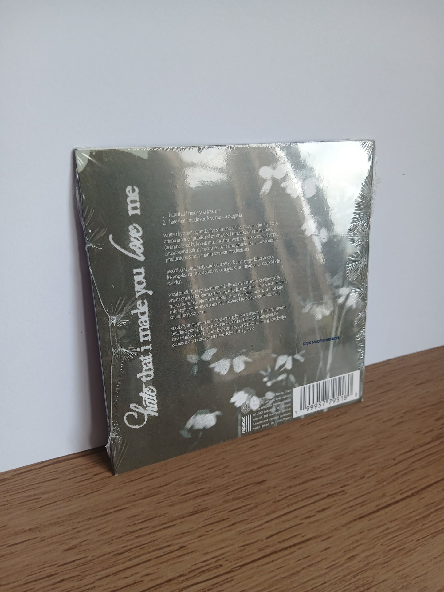 ARIANA GRANDE - hate that i made you love me CD
