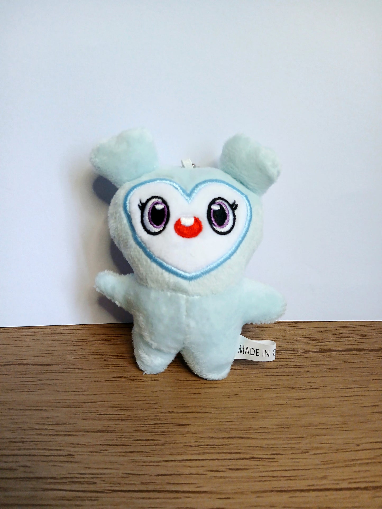 LLAVEROS TWICE Lovelys Plushies