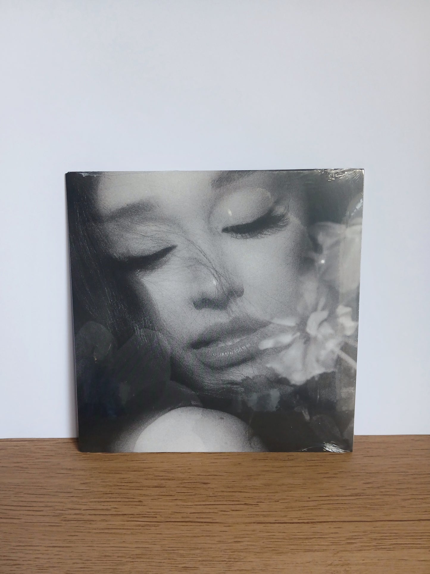 ARIANA GRANDE - hate that i made you love me VINILO dandelion white