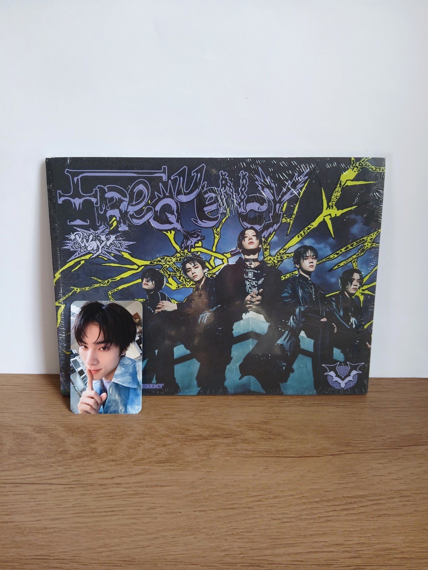 WAYV - FREQUENCY (6th Mini Album) VER A + POB
