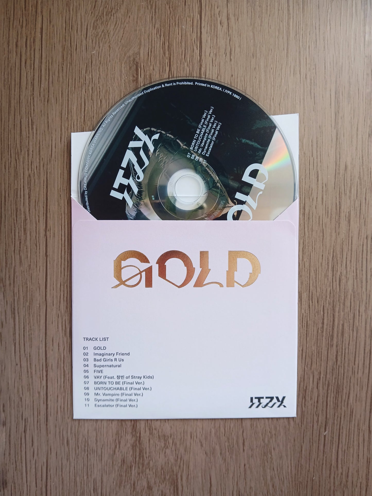 ITZY - GOLD Versión DEEP GOLD (ver fotos)