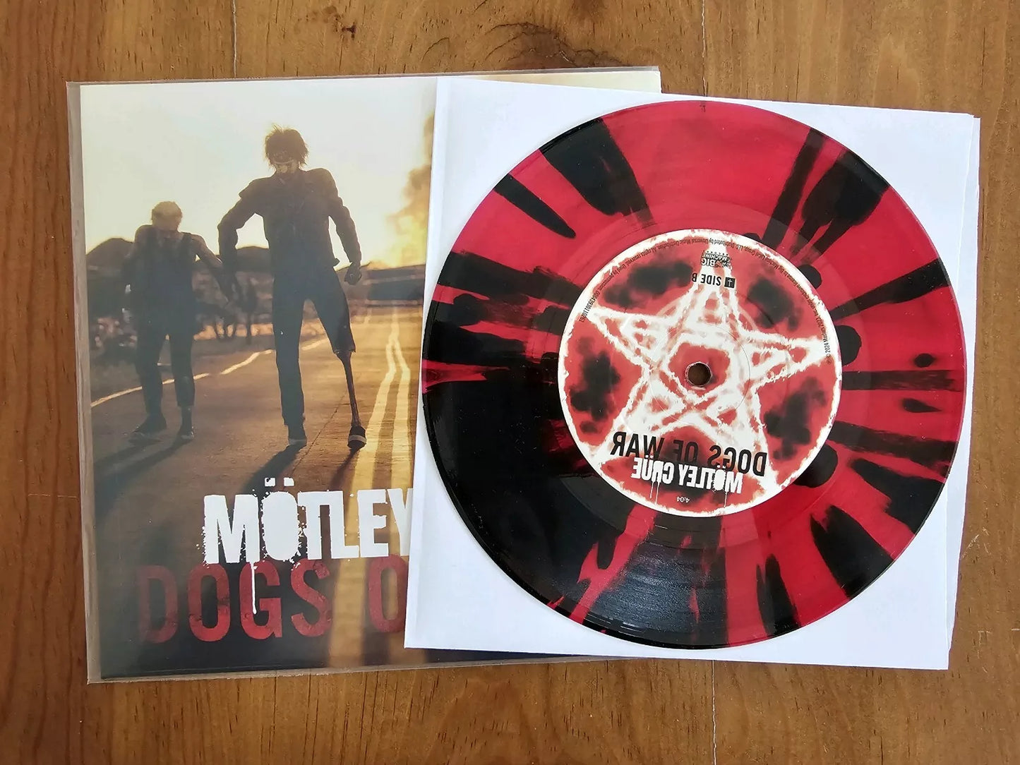 MÖTLEY CRÜE - Dogs of war VINILO Limitado Collector's Edition